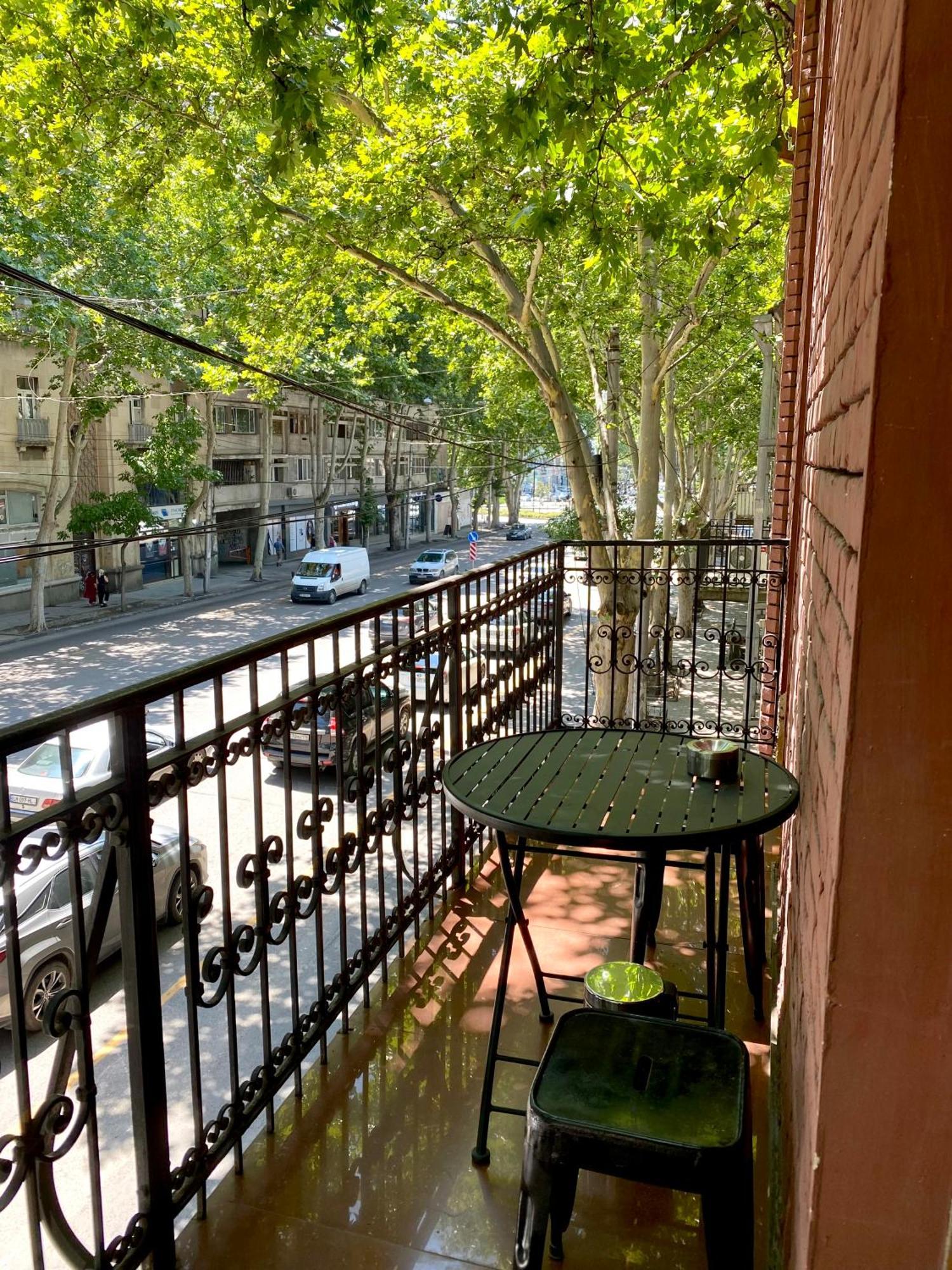 Queen Hostel Tbilisi Luaran gambar